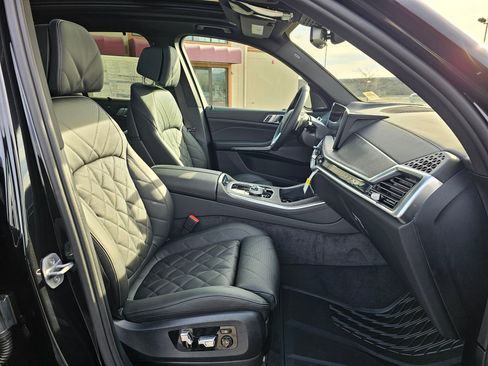 New 2026 BMW X5 xDrive40i w/ Executive Package image 15