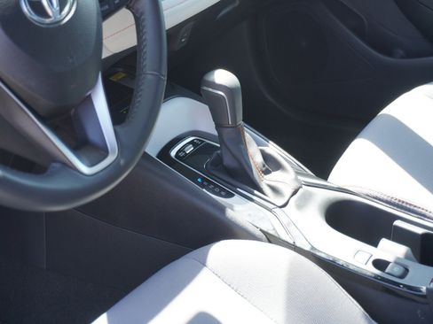 Used 2025 Toyota Corolla FX w/ Convenience Package FWD image 18