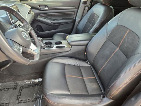 Used 2022 Nissan Altima 2.5 SR FWD image 22