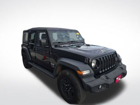 Used 2018 Jeep Wrangler Unlimited Sport image 5