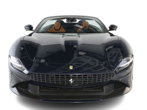 Used 2024 Ferrari Roma Spider RWD image 10