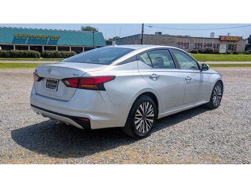 Used 2023 Nissan Altima 2.5 SV image 7