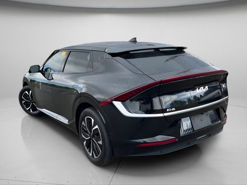 Used 2024 Kia EV6 Wind w/ Wind Technology Package image 10