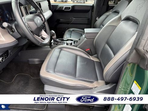 Used 2025 Ford Bronco Outer Banks image 10