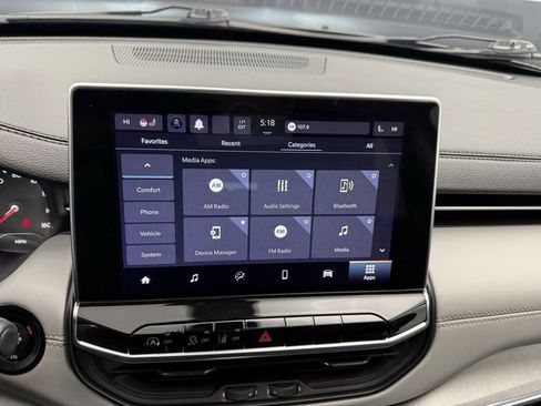 Used 2022 Jeep Compass Limited image 32