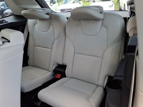 New 2026 Volvo XC90 B6 Ultra w/ Protection Package Premier AWD/4WD image 7