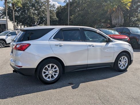 Used 2019 Chevrolet Equinox LT image 3