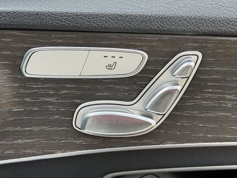 Used 2020 Mercedes-Benz C 300 4MATIC Sedan image 26