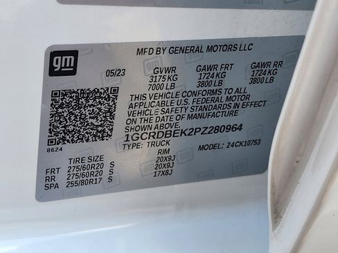 Certified 2023 Chevrolet Silverado 1500 Custom image 34