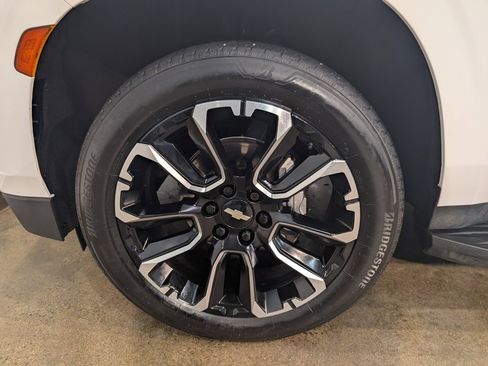 Used 2022 Chevrolet Tahoe RST w/ Luxury Package image 10