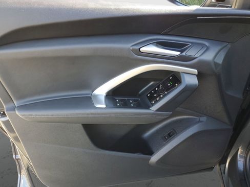 Used 2025 Audi Q5 Premium w/ Convenience Package image 21