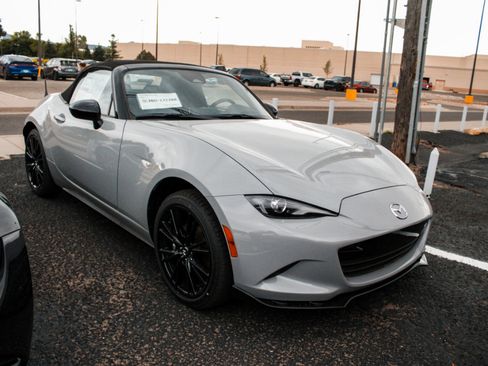 New 2026 MAZDA MX-5 Miata Club w/ Weather Package RWD image 1