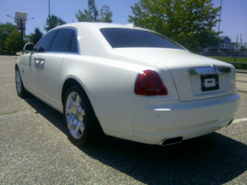 Used 2013 Rolls-Royce Ghost RWD image 52