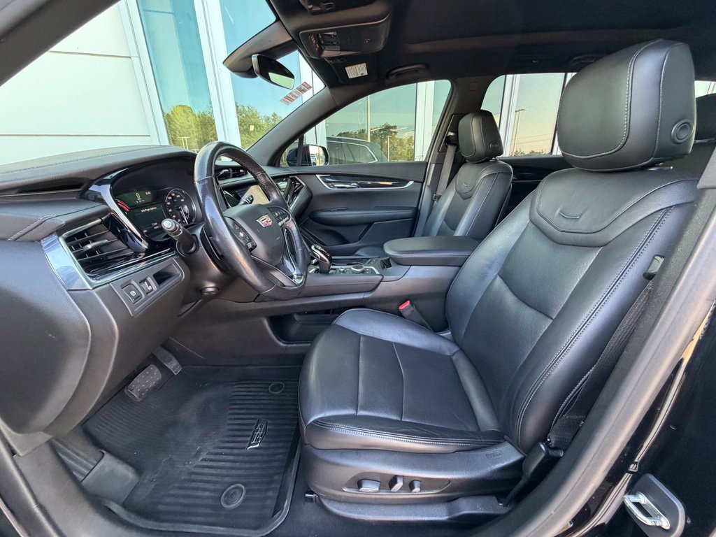 Used 2021 Cadillac XT6 Premium Luxury FWD image 13