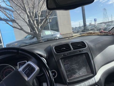 Used 2015 Dodge Journey R/T image 16