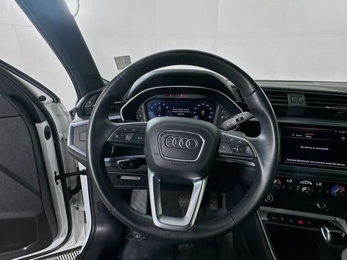 Used 2021 Audi Q3 2.0T Premium AWD/4WD image 7