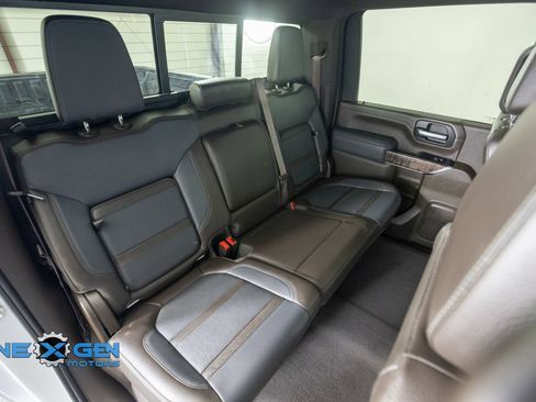 Used 2023 GMC Sierra 2500 Denali w/ Denali Ultimate Package AWD/4WD image 42