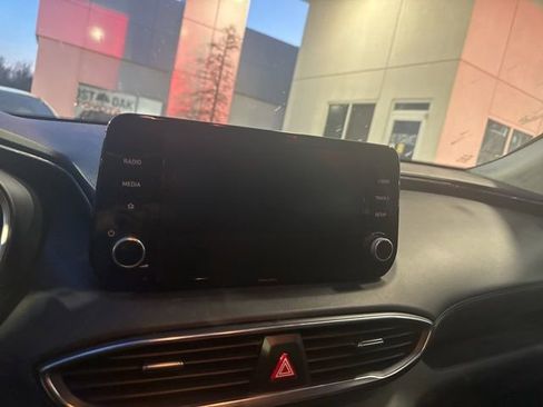 Used 2022 Hyundai Santa Fe SEL w/ Cargo Package image 10