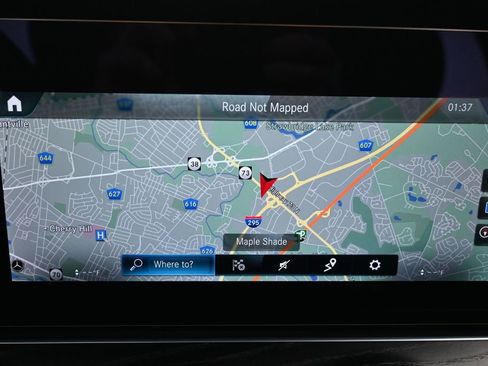 Used 2022 Mercedes-Benz E 450 4MATIC Sedan w/ Driver Assistance Package image 15