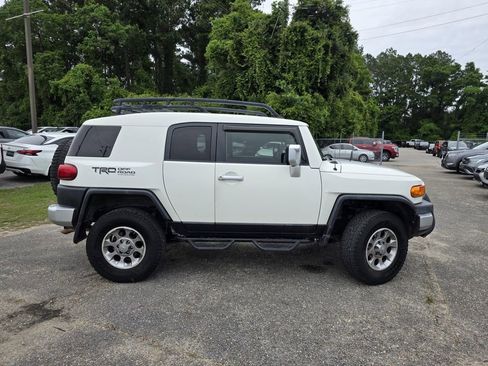 Used 2012 Toyota FJ Cruiser 4WD w/ Convenience Pkg image 34