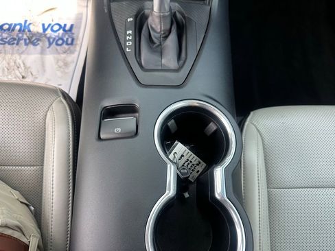 Used 2024 Ford Mustang Premium image 19