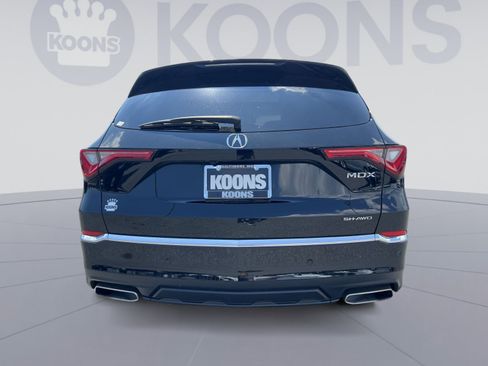 Used 2024 Acura MDX SH-AWD w/ Technology Package image 5