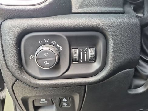 Used 2026 RAM 1500 Big Horn RWD image 17