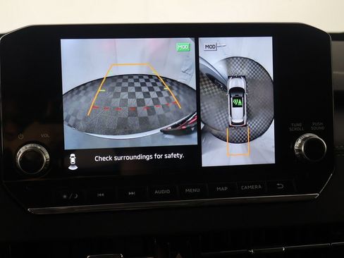 Used 2024 Mitsubishi Outlander SE Black Edition image 46