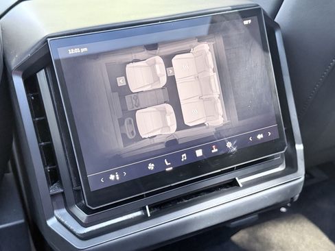 Used 2025 Tesla Cybertruck AWD Crew Cab image 54