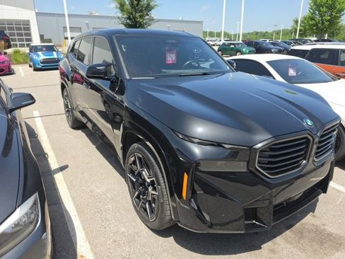 Used 2023 BMW XM AWD/4WD image 3