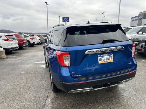 Used 2022 Ford Explorer XLT w/ Equipment Group 202A image 10