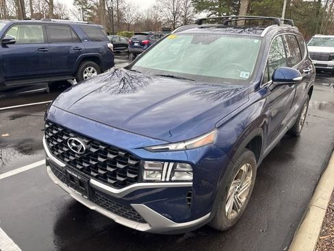 Used 2023 Hyundai Santa Fe SEL image 3