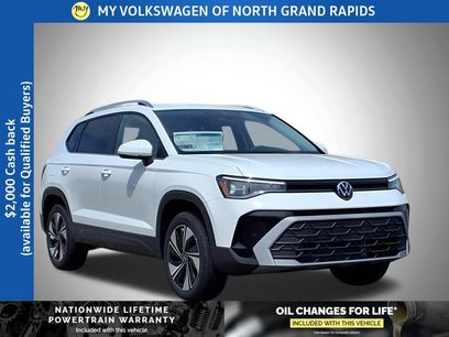 New 2025 Volkswagen Taos SE