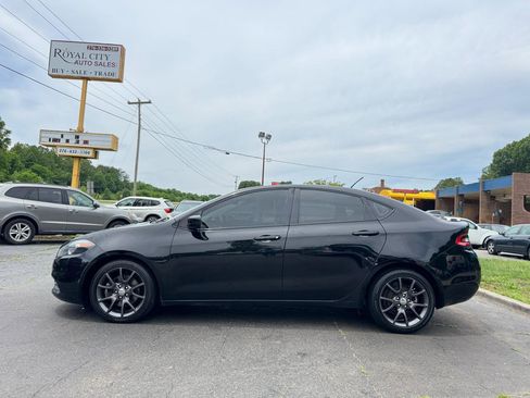 Used 2015 Dodge Dart SE w/ Convenience Group FWD image 8