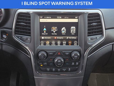 Used 2018 Jeep Grand Cherokee Limited image 20