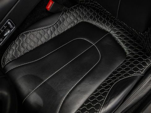 Used 2014 Aston Martin Vanquish Coupe image 36