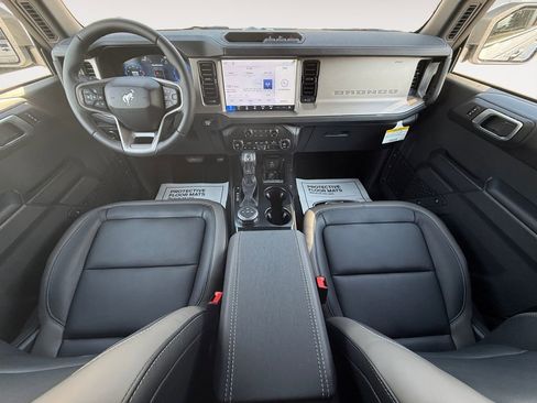 New 2026 Ford Bronco Outer Banks image 42