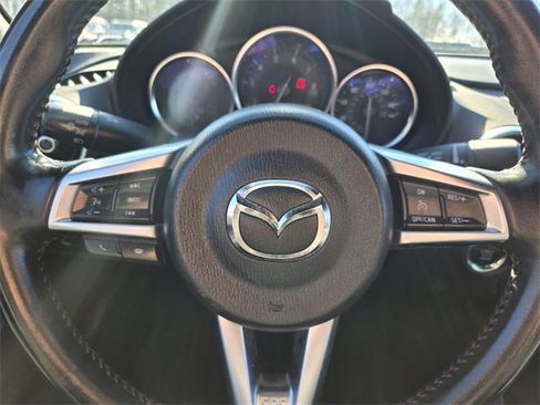 Used 2016 MAZDA MX-5 Miata Grand Touring image 19