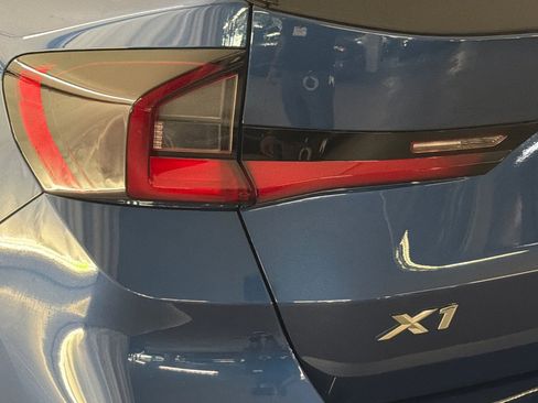 Used 2025 BMW X1 xDrive28i w/ Convenience Package image 12