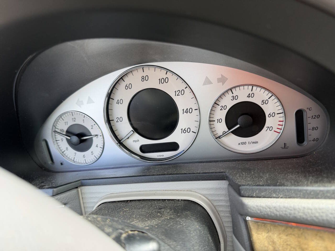 Used 2008 Mercedes-Benz E 350 4MATIC Sedan image 38