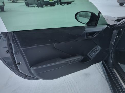 Used 2023 Toyota GR86 Premium w/ ALL Weather Mat Package (TMS) image 15