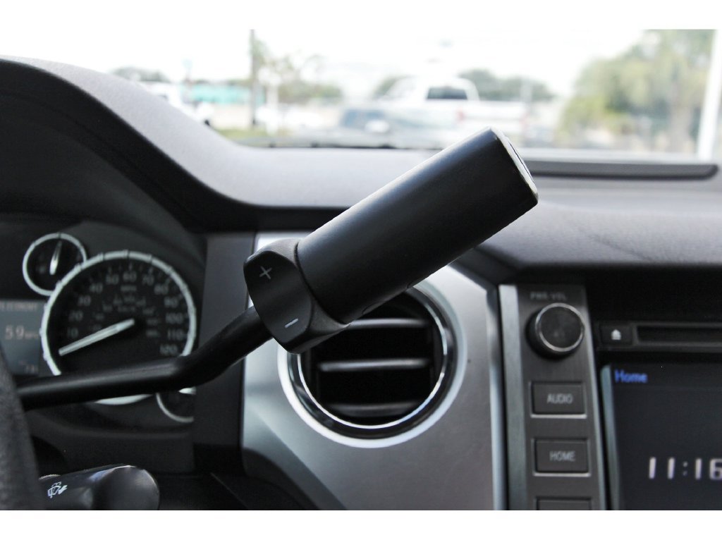 Used 2017 Toyota Tundra SR5 RWD image 26