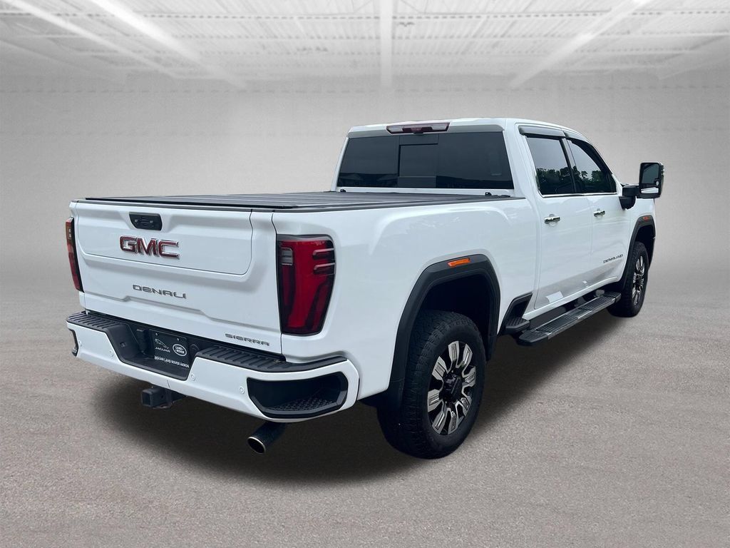 Used 2024 GMC Sierra 2500 Denali w/ Denali Reserve Package AWD/4WD image 5