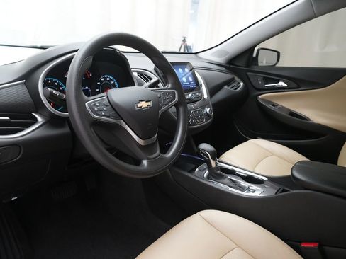 Certified 2022 Chevrolet Malibu LT image 8