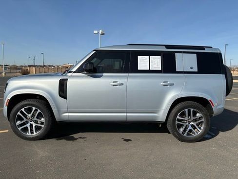 Used 2022 Land Rover Defender 110 XS Edition image 3