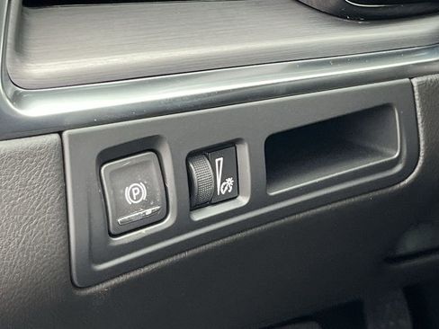 New 2026 Cadillac XT5 Luxury w/ LPO, ONYX Package image 27