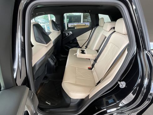 New 2026 BMW X3 xDrive30 w/ Premium Package image 27