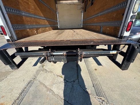 Used 2014 Chevrolet Express 3500 Extended image 22