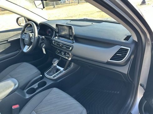 Certified 2022 Kia Seltos LX image 25