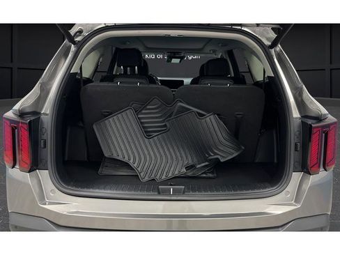 Used 2025 Kia Sorento EX w/ EX Panoramic Sunroof Package AWD/4WD image 26